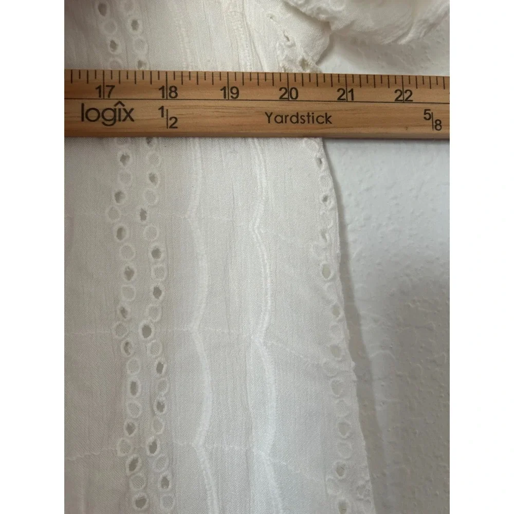 LOFT blouse features